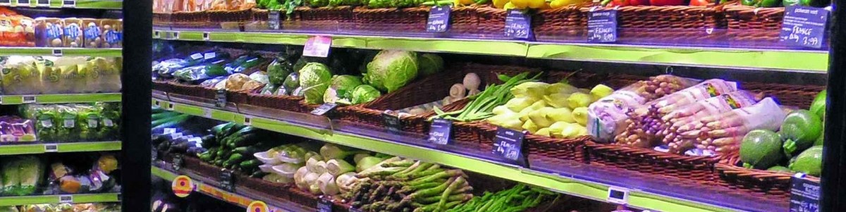 Study of the characteristics of different refrigerated display cabinets 