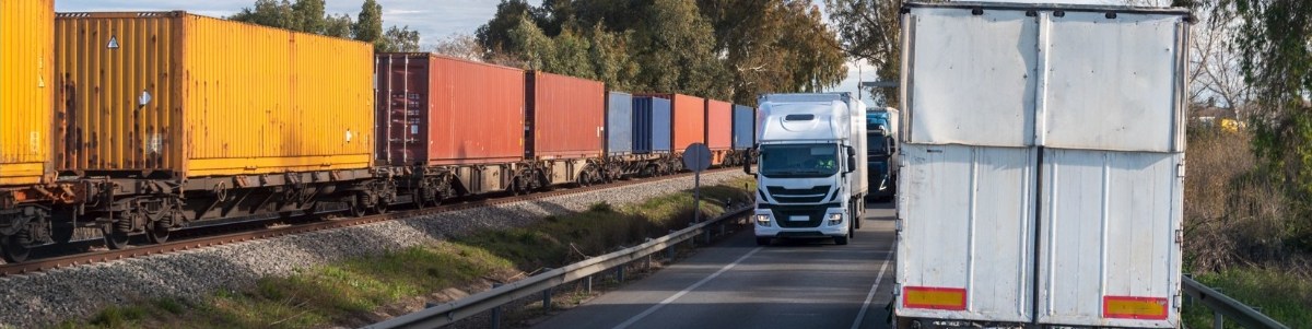 Comparaison de l'impact du transport routier ou ferroviaire sur la tenue des fraises 