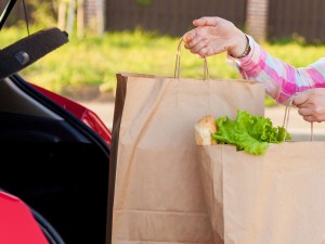 Quelles sont les attentes des consommateurs concernant les fruits et légumes achetés par internet ?