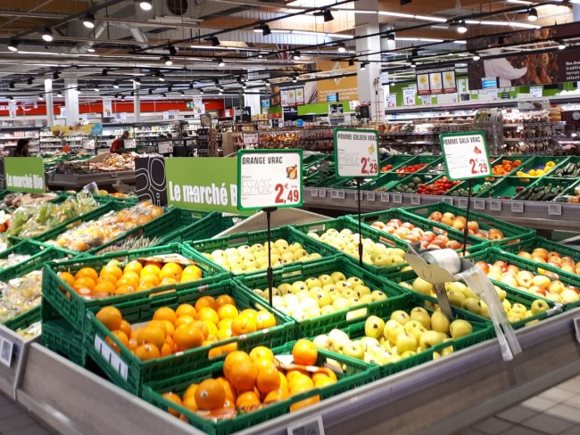 L’éclairage sur le point de vente fruits et légumes - Une composante primordiale pour booster l’activité